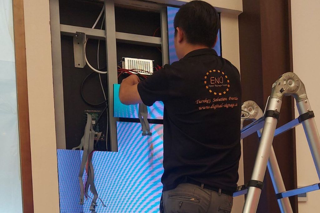 LED Installation at Liali Jewellery 3