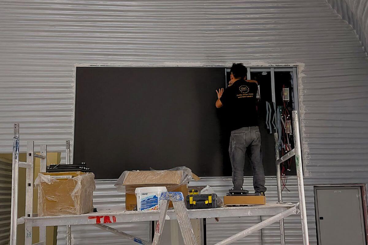 Indoor LED Screen TOP ROCK 2