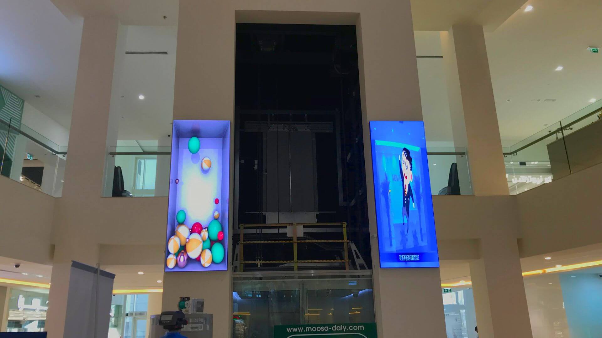 Indoor LED Installation Al Dhafra Mall 3