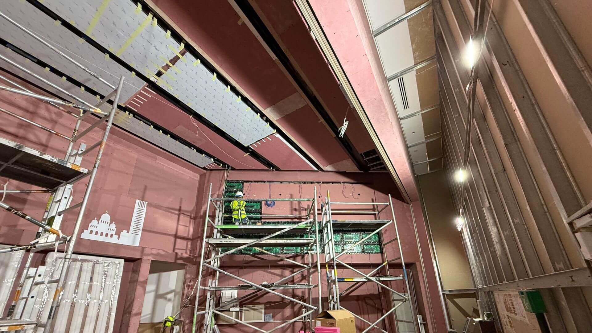 LED Installation HONOR Dubai Mall